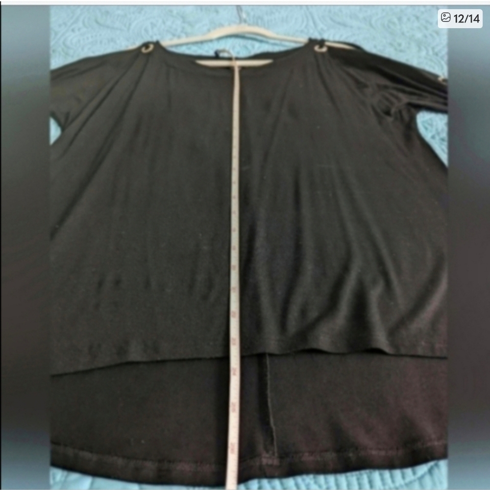 Top Cable & Gage Dressy Black top Rhinestones 👋 FINAL MARKDOWN CLOSET CLOSING - Picture 9 of 10